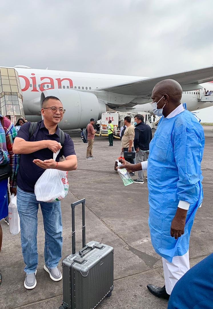 Aéroport de N’djili : renforcement des mesures sanitaires pour prévenir toute propagation d’Ebola